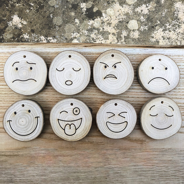 emotions-discs-set-of-8-muddy-faces