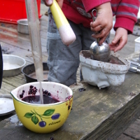 yellow flowered bowl and a jelly mould