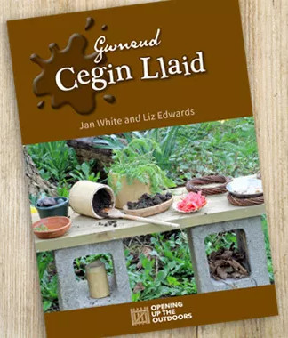 Making a Mud Kitchen book cover - Welsh translation