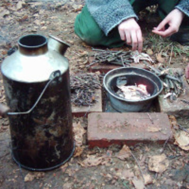 STORM Kettles Muddy Faces