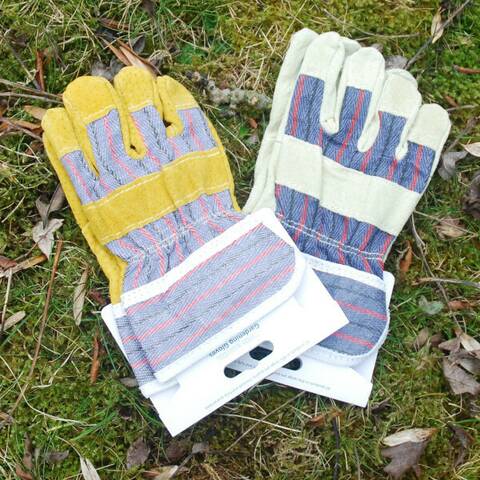 Young Gardener Gardening Gloves