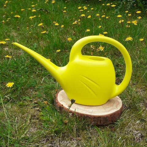 Plastic Watering Can 1.5l
