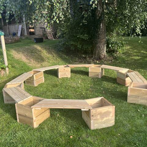 Planter Seats