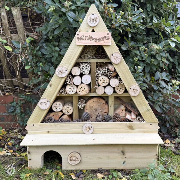 manual override of the alt attribute