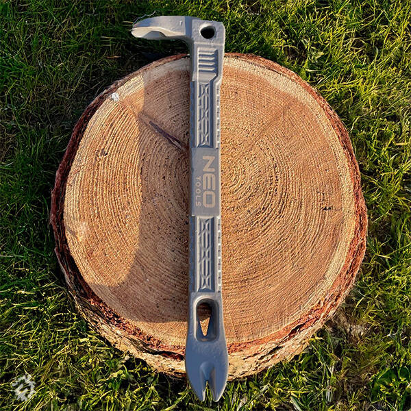 manual override of the alt attribute