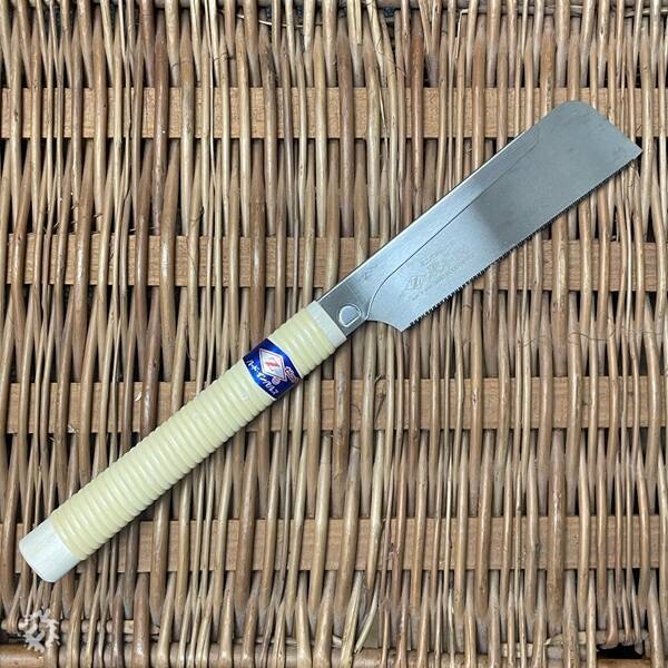 manual override of the alt attribute