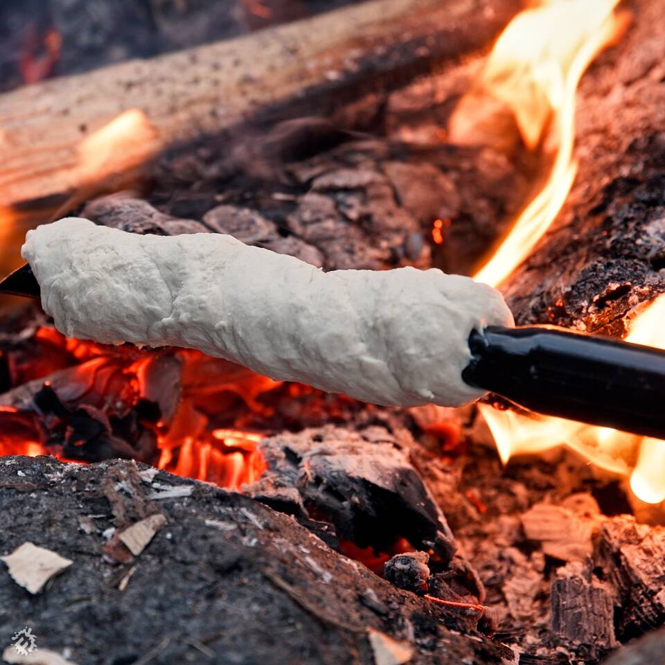 manual override of the alt attribute