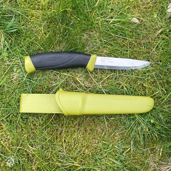 manual override of the alt attribute