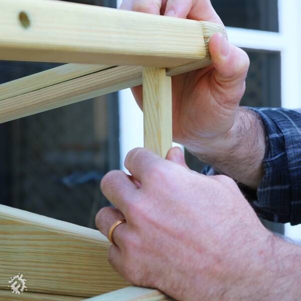 manual override of the alt attribute