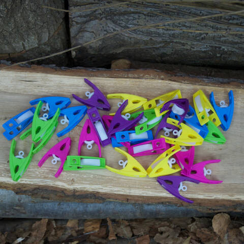 Small Coloured Pegs - Bag of 30