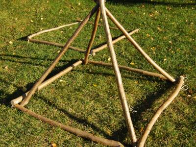 Construction poles 40x40