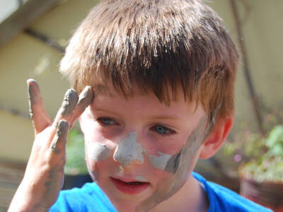 Muddy face painting 40x40