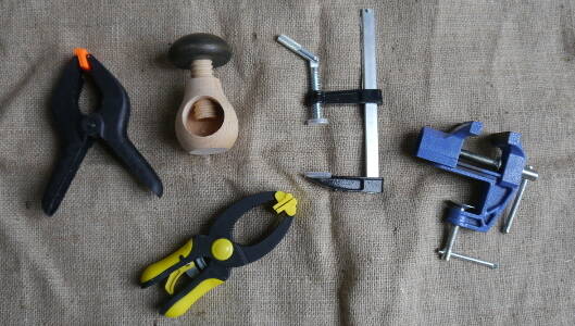 Cutting Tools for Crafters Guide