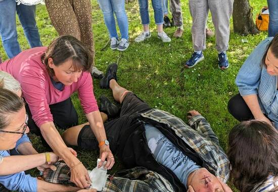 manual override of the alt attribute