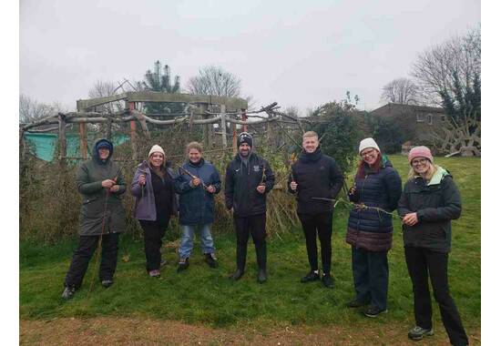 manual override of the alt attribute