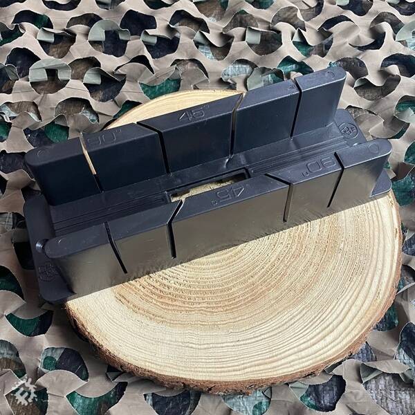 manual override of the alt attribute