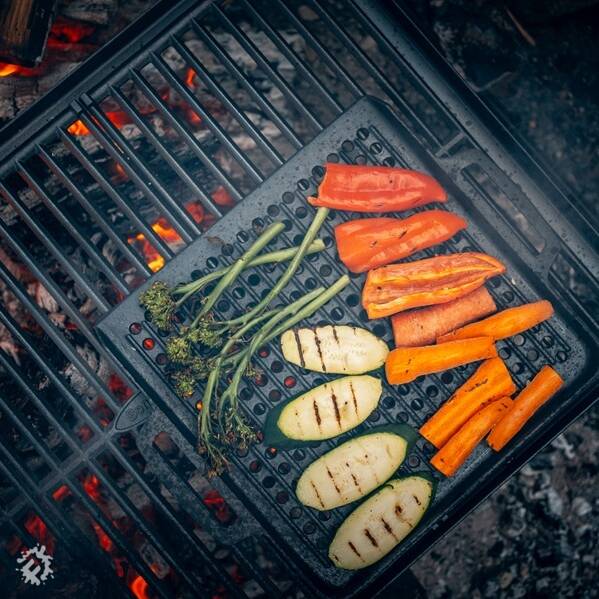 manual override of the alt attribute