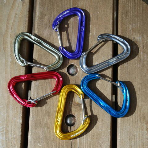 Hoodwire Carabiners - Pack of 6