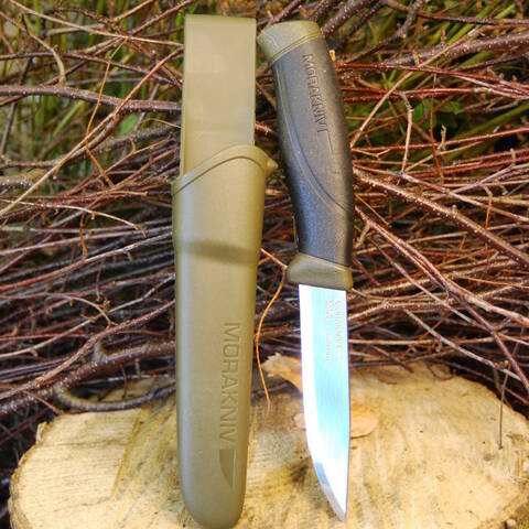 Mora 840 MG Clipper Knife (Olive / Carbon)