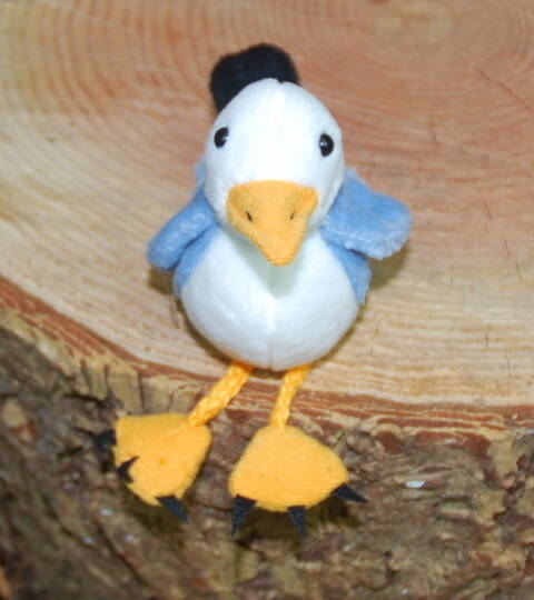 Seagull Finger Puppet