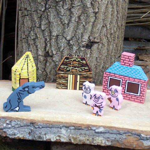 The Three Little Pigs Wooden Character Set
